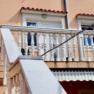 Luna Apartman Punat
